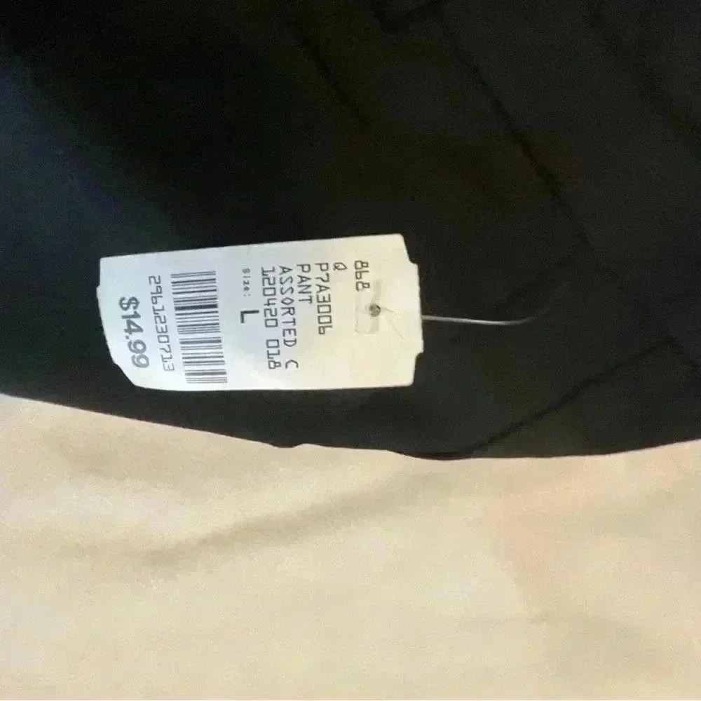 73. Ladies Black Polyester Pant size L - Picture 2 of 5